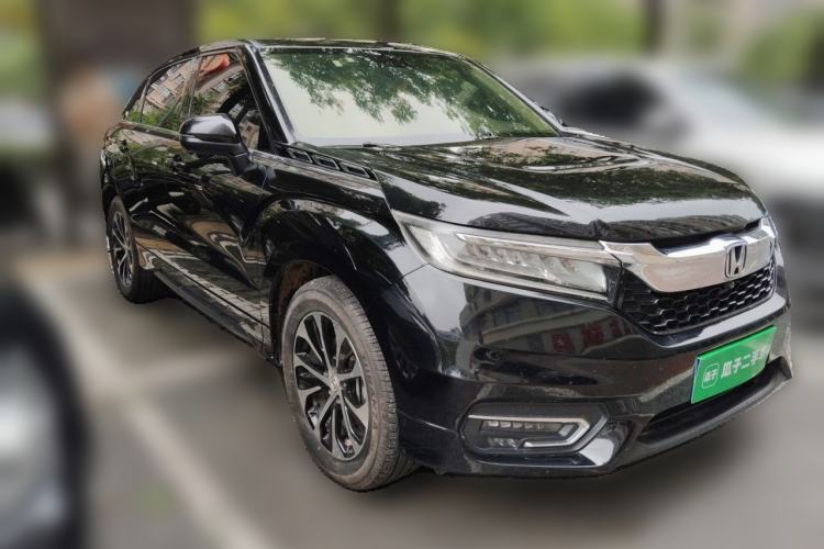 Used Honda Avancier 2017 240TURBO Two-Wheel Drive Premium Edition Front Right 45 Deg