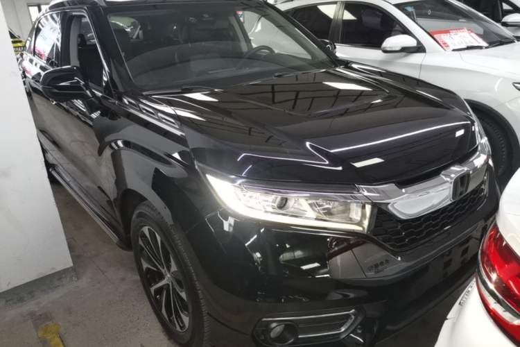 Used Honda Avancier 2017 240TURBO Two-Wheel Drive Luxury Edition Front Right 45 Deg