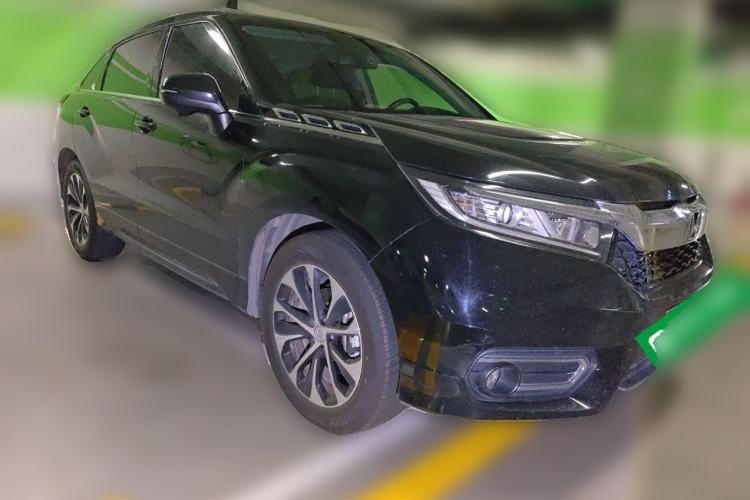 Used Honda Avancier 2017 240TURBO Two-Wheel Drive Luxury Edition Front Right 45 Deg