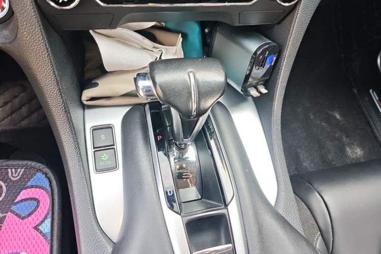 Used Honda Avancier 2017 240TURBO Two-Wheel Drive Comfort Version Gear Lever