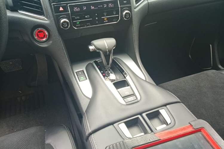 Used Honda Avancier 2017 240TURBO Two-Wheel Drive Elite Edition Gear Lever