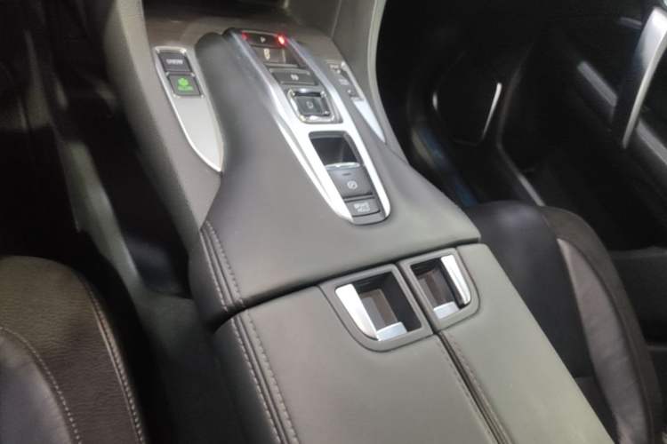 Used Honda Avancier 2017 370TURBO Four-Wheel Drive Prestige Edition Gear Lever