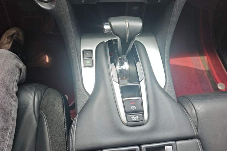 Used Honda Avancier 2017 240TURBO Two-Wheel Drive Luxury Edition Gear Lever