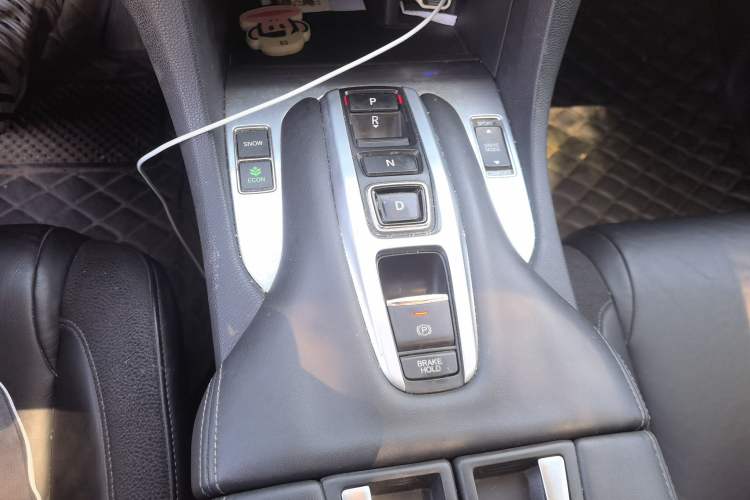 Used Honda Avancier 2017 370TURBO Four-Wheel Drive Prestige Edition Gear Lever