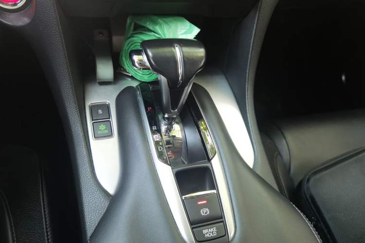Used Honda Avancier 2017 240TURBO Two-Wheel Drive Comfort Version Gear Lever
