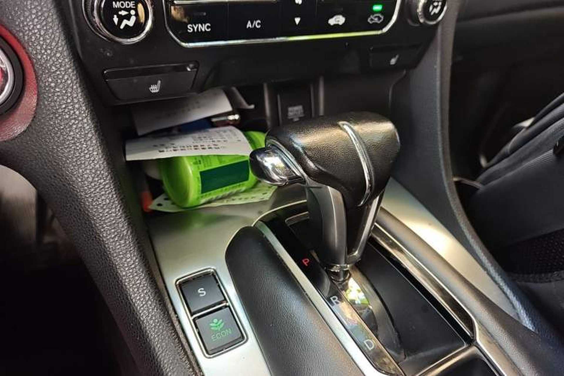 Used Honda Avancier 2017 240TURBO Two-Wheel Drive Luxury Edition Gear Lever
