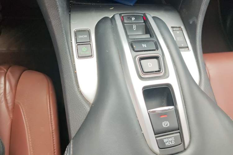 Used Honda Avancier 2017 370TURBO 2WD Luxury Edition Gear Lever