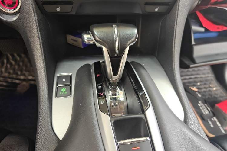 Used Honda Avancier 2017 240TURBO Two-Wheel Drive Premium Edition Gear Lever