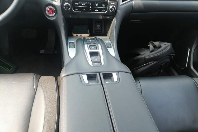 Used Honda Avancier 2017 370TURBO Four-Wheel Drive Prestige Edition Gear Lever