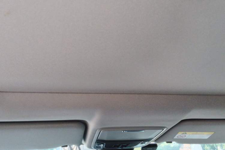 Used Honda Avancier 2017 240TURBO Two-Wheel Drive Premium Edition Headliner
