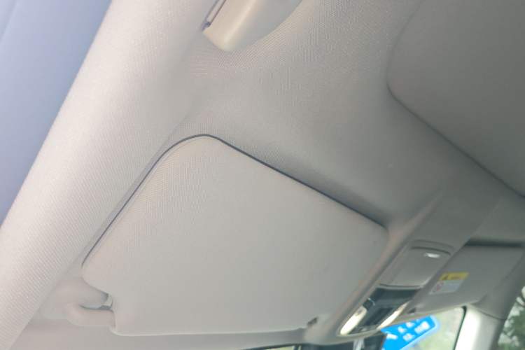 Used Honda Avancier 2017 370TURBO Four-Wheel Drive Prestige Edition Headliner