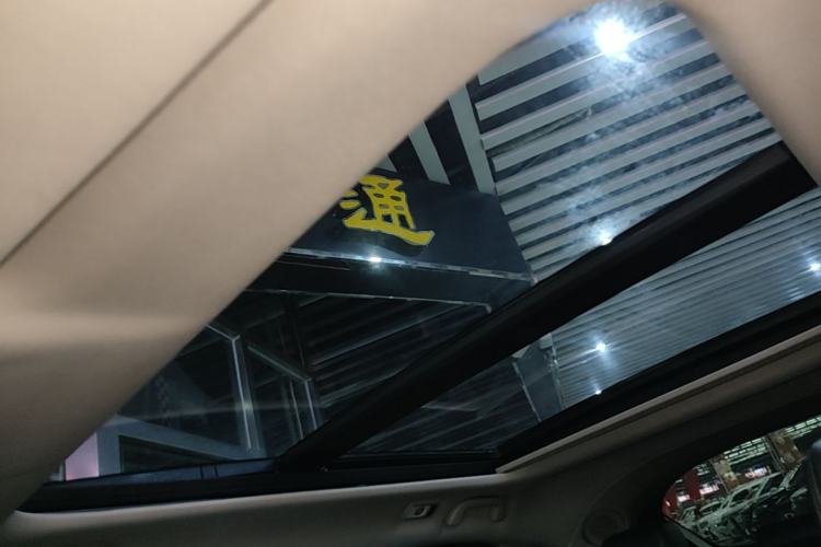 Used Honda Avancier 2017 240TURBO Two-Wheel Drive Premium Edition Headliner