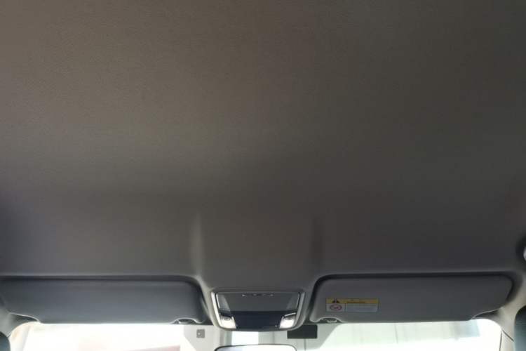 Used Honda Avancier 2017 240TURBO Two-Wheel Drive Elite Edition Headliner