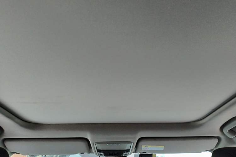 Used Honda Avancier 2017 240TURBO Two-Wheel Drive Premium Edition Headliner