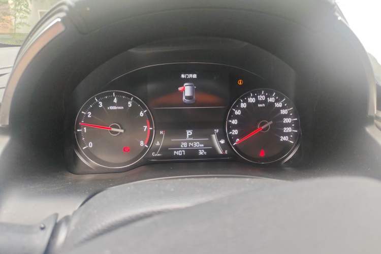Used Honda Avancier 2017 240TURBO Two-Wheel Drive Comfort Version Instrument Cluster