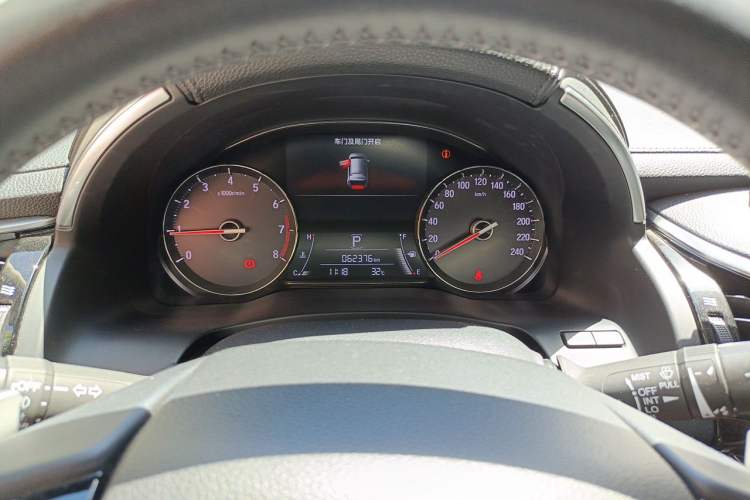 Used Honda Avancier 2017 240TURBO Two-Wheel Drive Premium Edition Instrument Cluster
