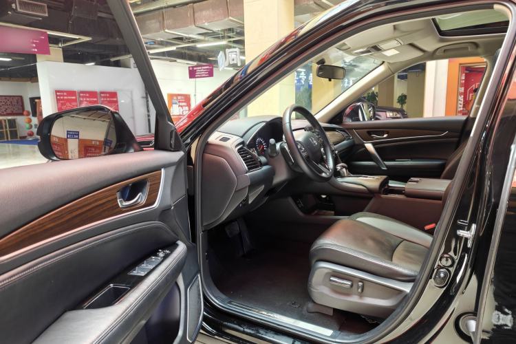 Used Honda Avancier 2017 240TURBO Two-Wheel Drive Comfort Version Interior 2