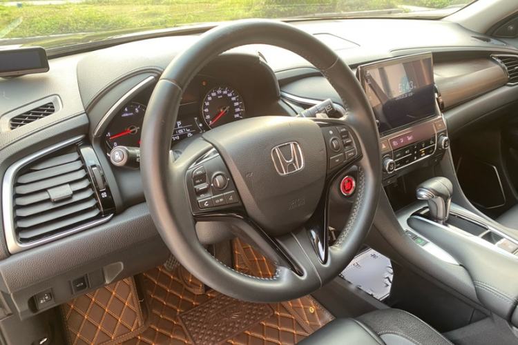 Used Honda Avancier 2017 240TURBO Two-Wheel Drive Luxury Edition Interior 4