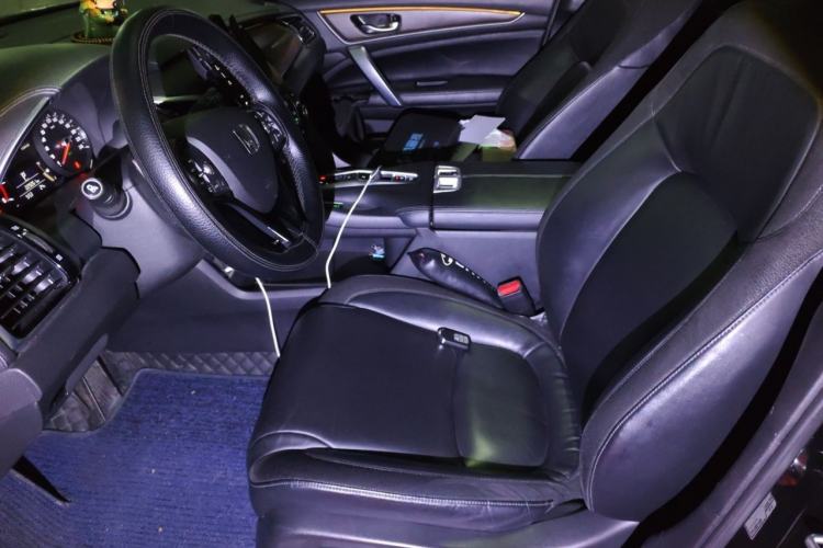 Used Honda Avancier 2017 370TURBO 2WD Luxury Edition Left Front Seat