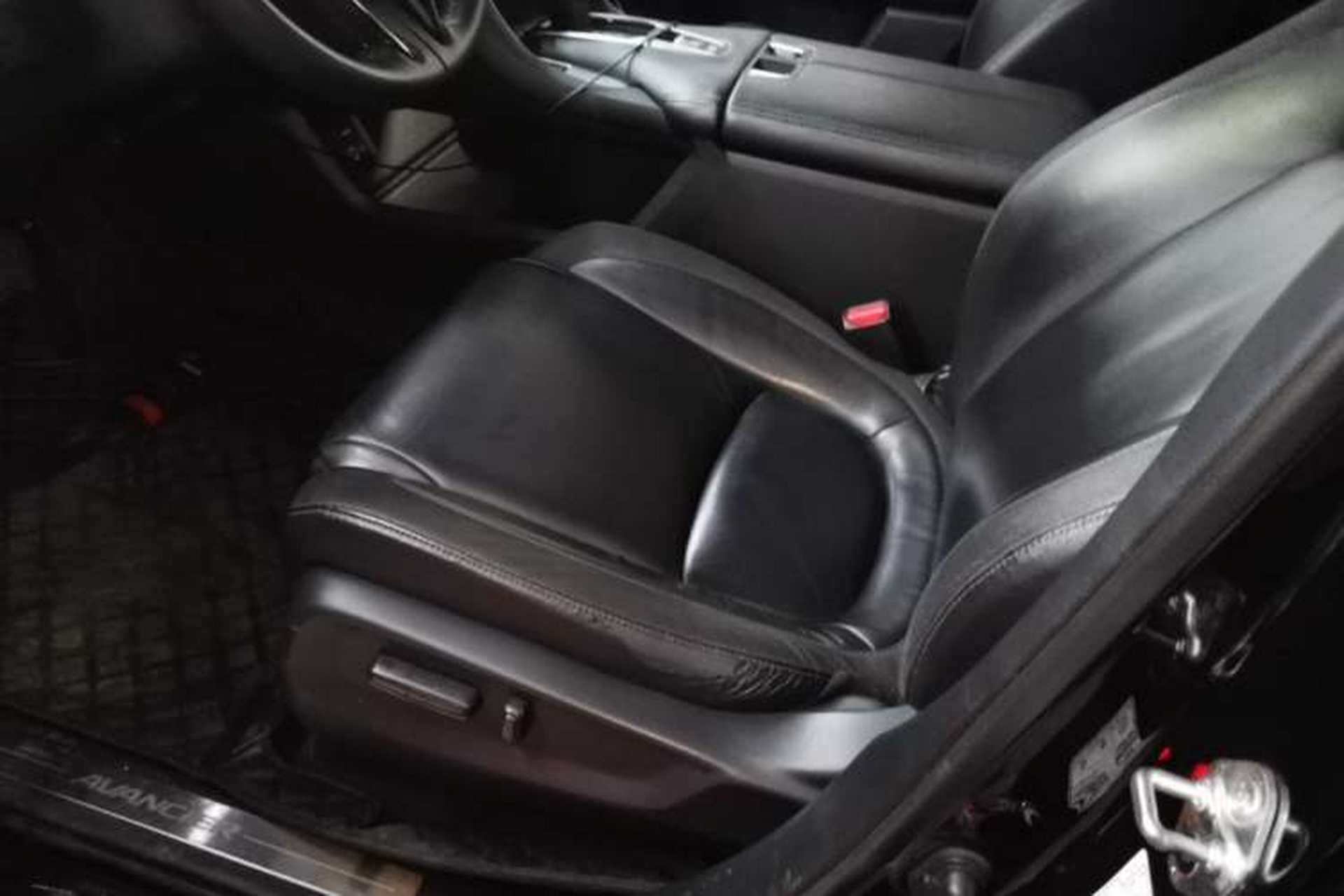 Used Honda Avancier 2017 240TURBO Two-Wheel Drive Luxury Edition Left Front Seat