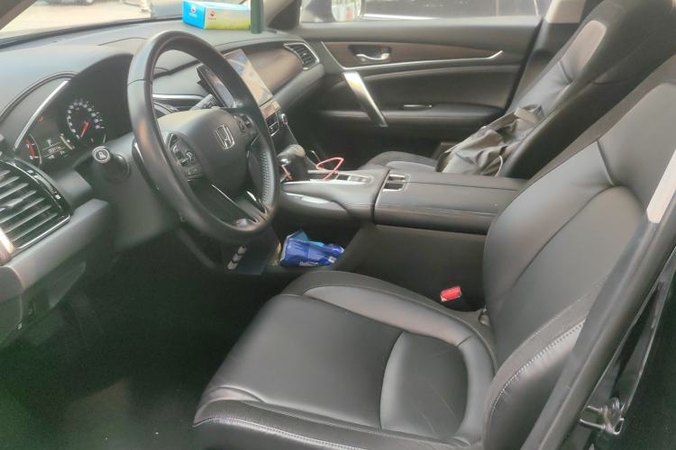 Used Honda Avancier 2017 240TURBO Two-Wheel Drive Luxury Edition Left Front Seat
