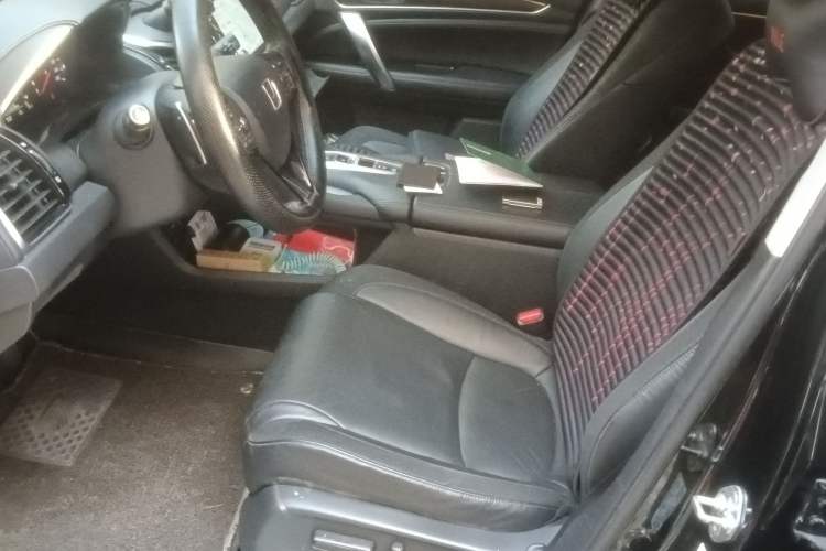 Used Honda Avancier 2017 370TURBO 2WD Luxury Edition Left Front Seat