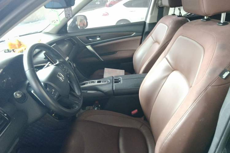 Used Honda Avancier 2017 370TURBO 2WD Luxury Edition Left Front Seat