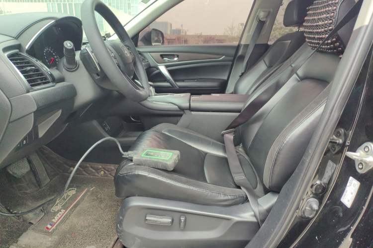 Used Honda Avancier 2017 240TURBO Two-Wheel Drive Premium Edition Left Front Seat