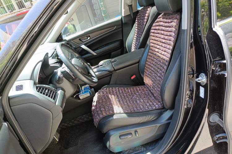 Used Honda Avancier 2017 240TURBO Two-Wheel Drive Premium Edition Left Front Seat