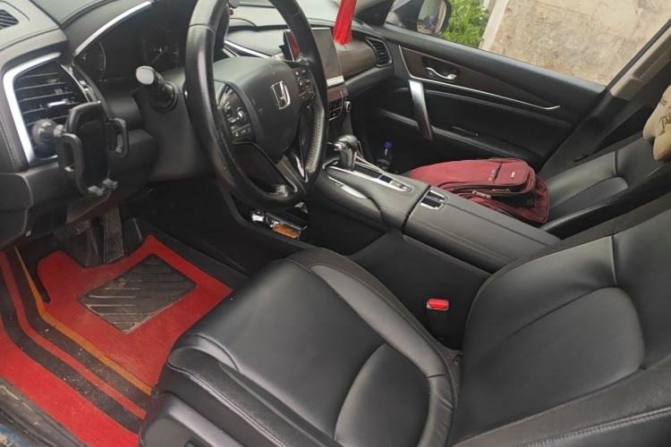 Used Honda Avancier 2017 240TURBO Two-Wheel Drive Comfort Version Left Front Seat