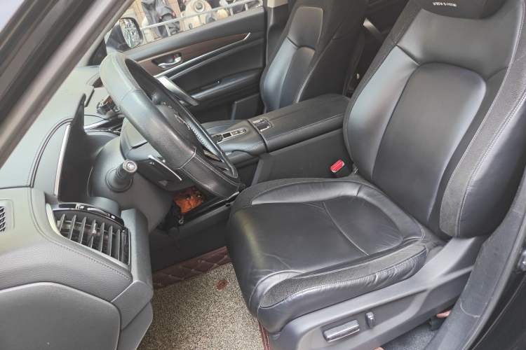 Used Honda Avancier 2017 240TURBO Two-Wheel Drive Premium Edition Left Front Seat