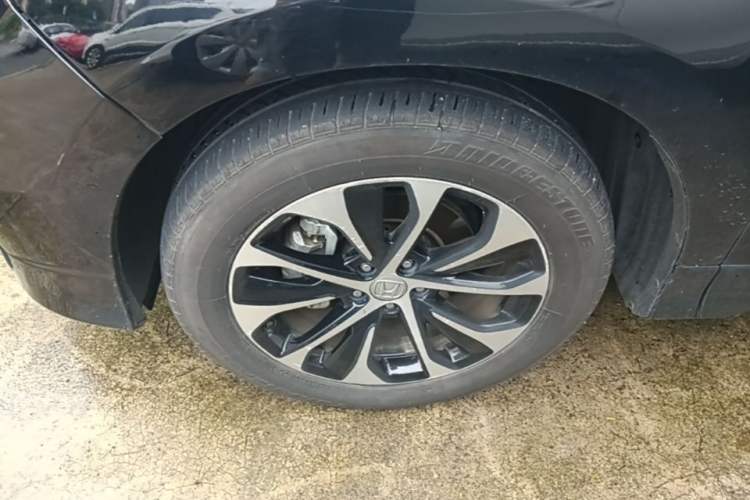 Used Honda Avancier 2017 240TURBO Two-Wheel Drive Elite Edition Left Front Wheel Hub