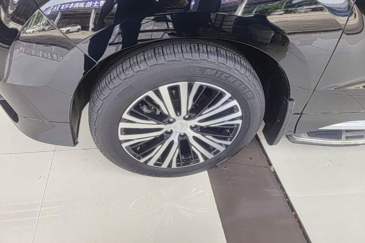 Used Honda Avancier 2017 370TURBO Four-Wheel Drive Prestige Edition Left Front Wheel Hub