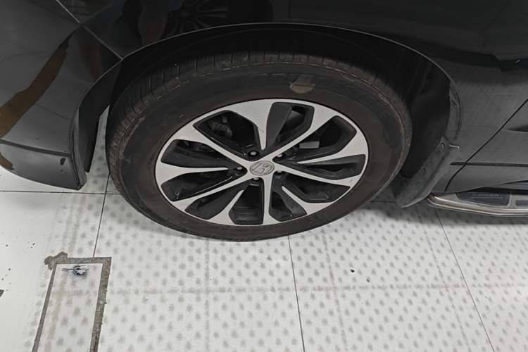 Used Honda Avancier 2017 240TURBO Two-Wheel Drive Comfort Version Left Front Wheel Hub