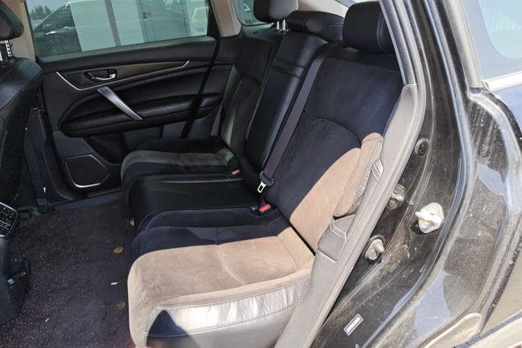 Used Honda Avancier 2017 240TURBO Two-Wheel Drive Elite Edition Left Rear Seat