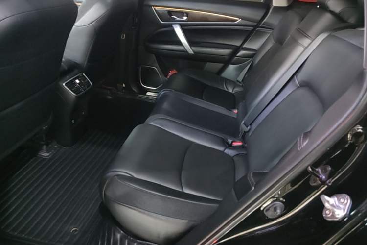 Used Honda Avancier 2017 240TURBO Two-Wheel Drive Premium Edition Left Rear Seat