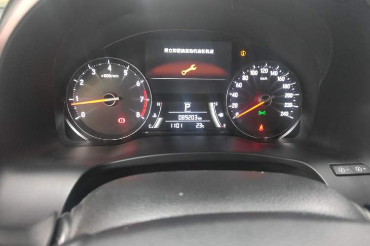 Used Honda Avancier 2017 240TURBO Two-Wheel Drive Comfort Version Odometer Close Up
