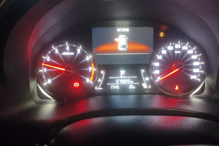 Used Honda Avancier 2017 240TURBO Two-Wheel Drive Comfort Version Odometer Close Up