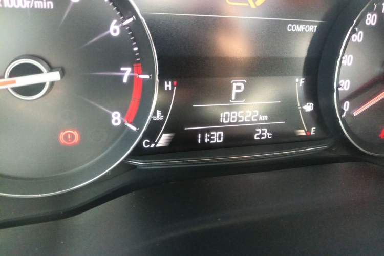 Used Honda Avancier 2017 370TURBO Four-Wheel Drive Prestige Edition Odometer Close Up
