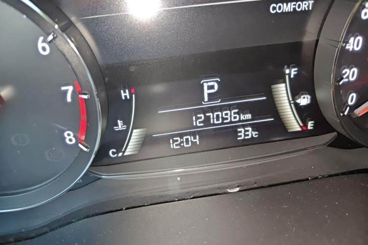 Used Honda Avancier 2017 370TURBO Four-Wheel Drive Prestige Edition Odometer Close Up