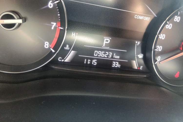 Used Honda Avancier 2017 370TURBO 2WD Luxury Edition Odometer Close Up