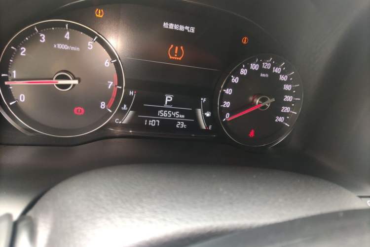 Used Honda Avancier 2017 240TURBO Two-Wheel Drive Premium Edition Odometer Close Up