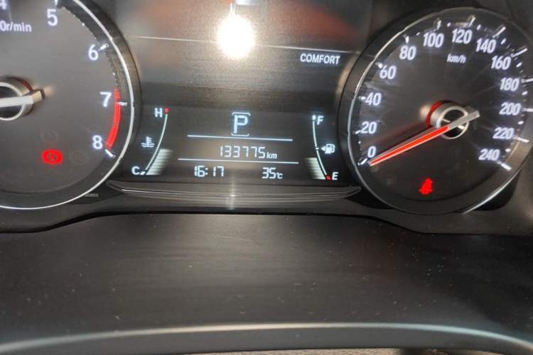 Used Honda Avancier 2017 370TURBO 2WD Luxury Edition Odometer Close Up