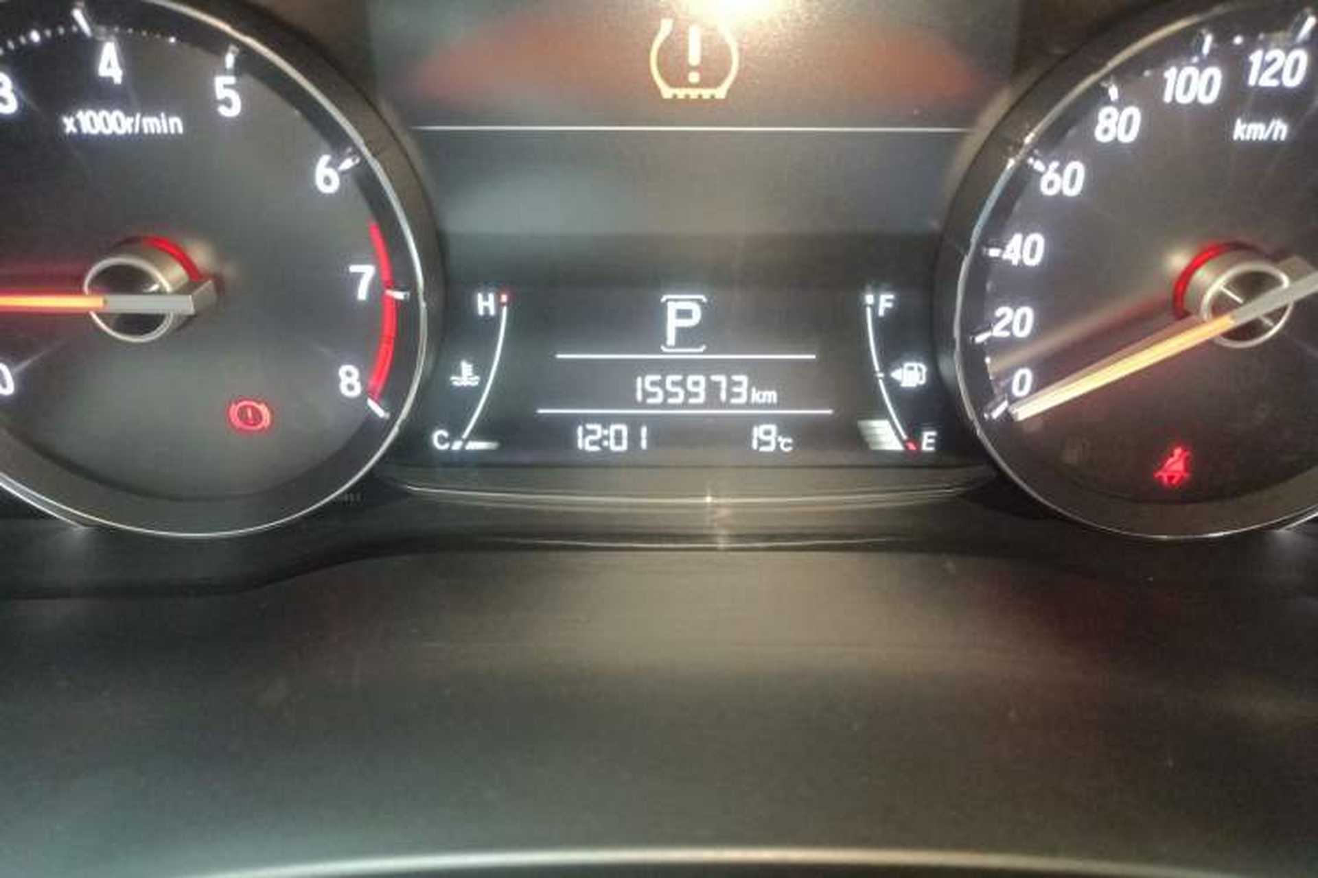 Used Honda Avancier 2017 240TURBO Two-Wheel Drive Luxury Edition Odometer Close Up