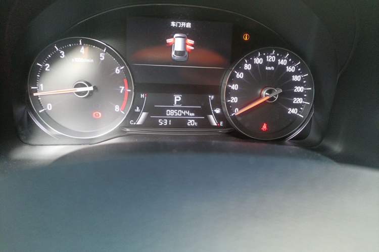 Used Honda Avancier 2017 240TURBO Two-Wheel Drive Premium Edition Odometer Close Up