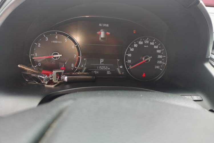 Used Honda Avancier 2017 240TURBO Two-Wheel Drive Comfort Version Odometer Close Up