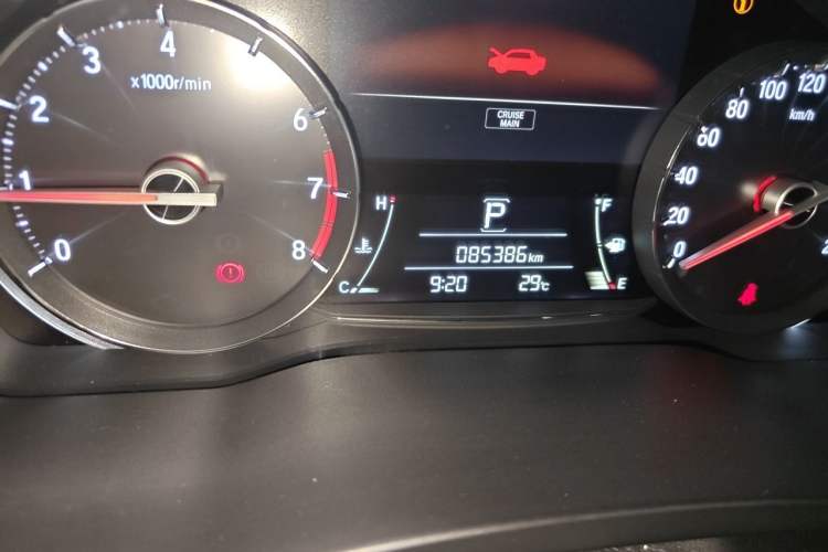 Used Honda Avancier 2017 240TURBO Two-Wheel Drive Premium Edition Odometer Close Up
