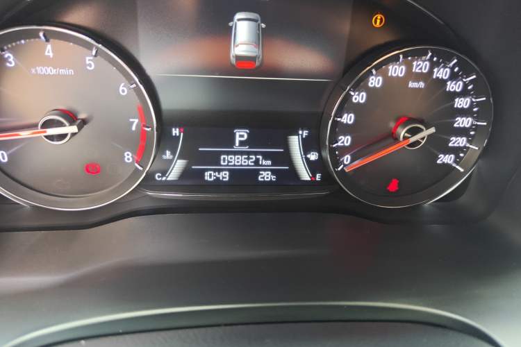 Used Honda Avancier 2017 240TURBO Two-Wheel Drive Premium Edition Odometer Close Up