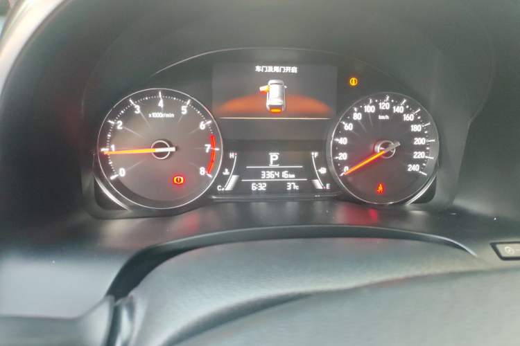 Used Honda Avancier 2017 240TURBO Two-Wheel Drive Comfort Version Odometer Close Up