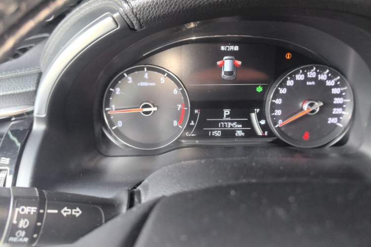 Used Honda Avancier 2017 370TURBO 2WD Luxury Edition Odometer Close Up